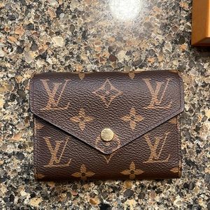 Louis Vuitton Victorine Wallet